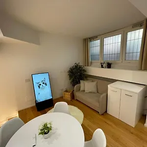 Led House Cadore - Bilocale Zona Centro Milano