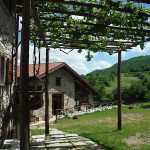 Ca' De' Magnani , Baragazza Italia